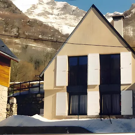 A Aulus-les-Bains